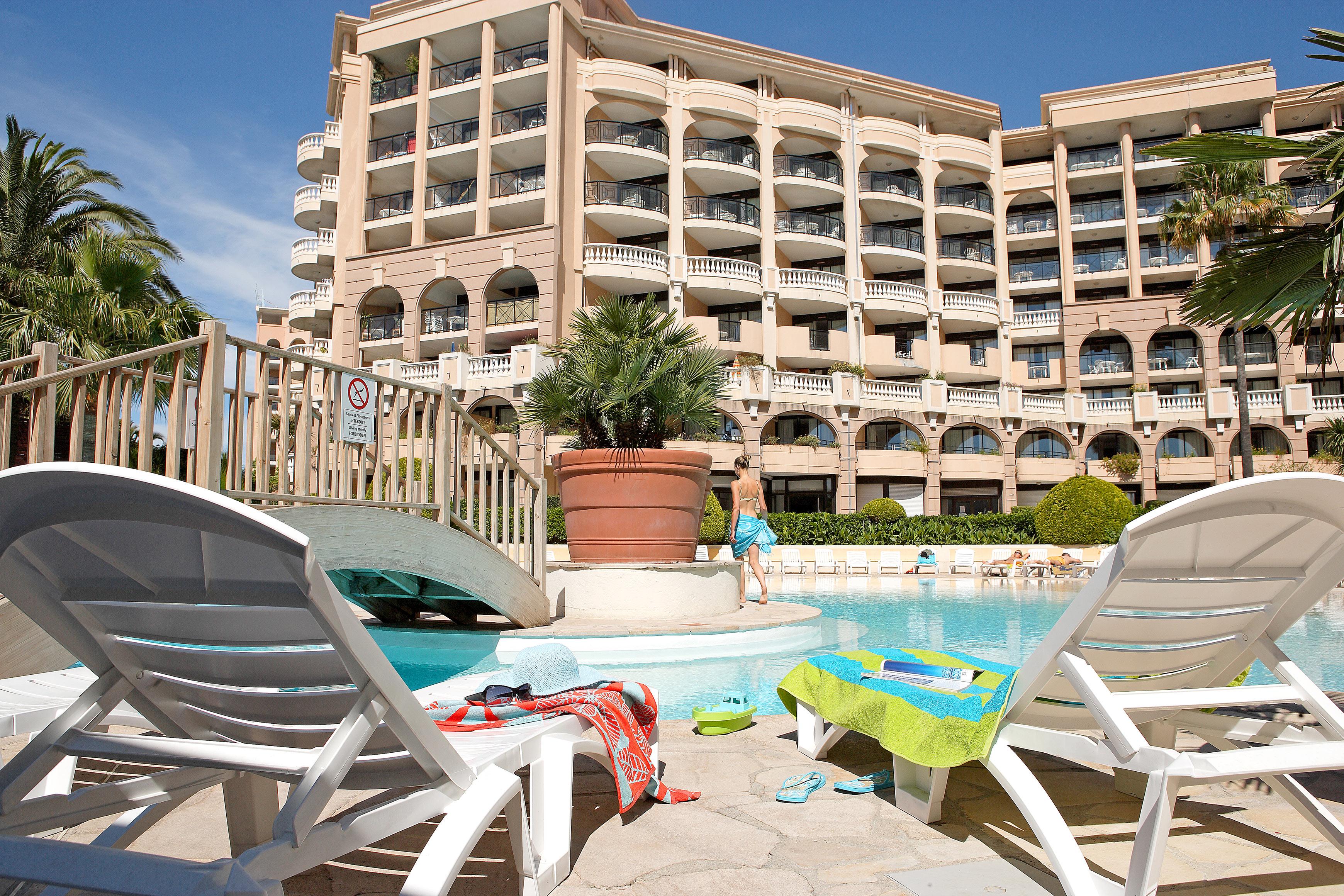 Residence La Palme D'Azur Cannes Verrerie Exterior photo