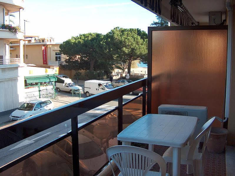 Residence La Palme D'Azur Cannes Verrerie Exterior photo